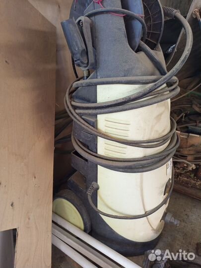 Мойка высокого давления karcher
