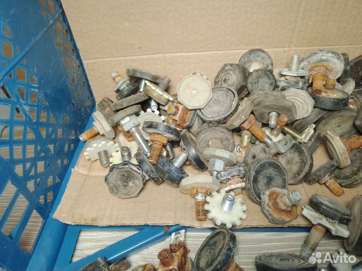 Ножки для стиральной машины