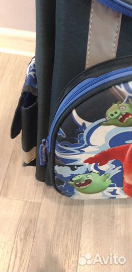 Школьный рюкзак