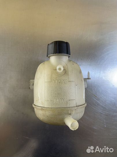 Бачок расширительный Renault Sandero 2009 2014