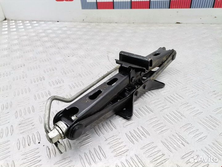 Домкрат Ford C-Max 2 2010