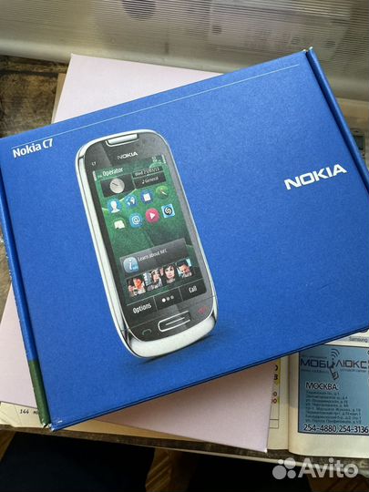 Nokia C7-00, 8 ГБ
