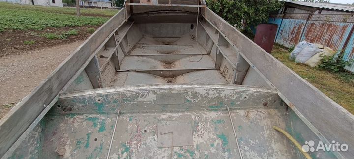 Лодка прогресс 4