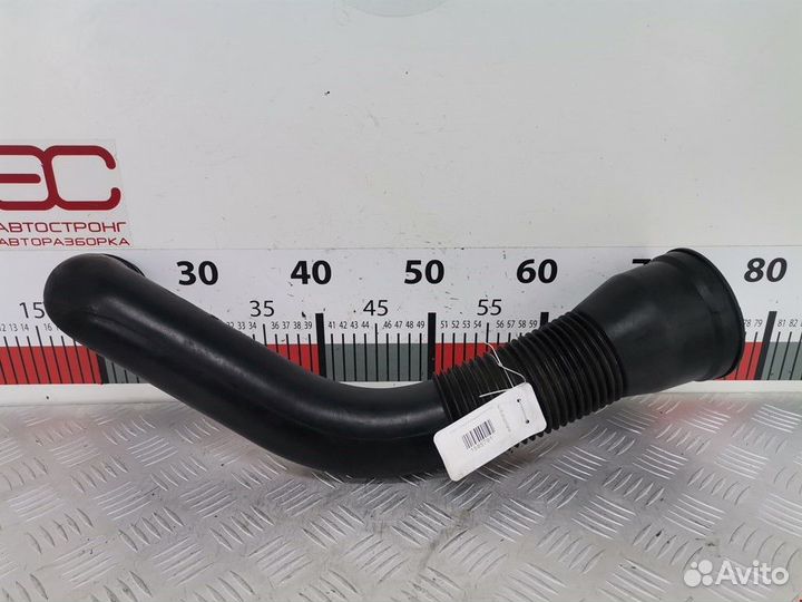 Патрубок воздушного фильтра BMW 7 E38 1997