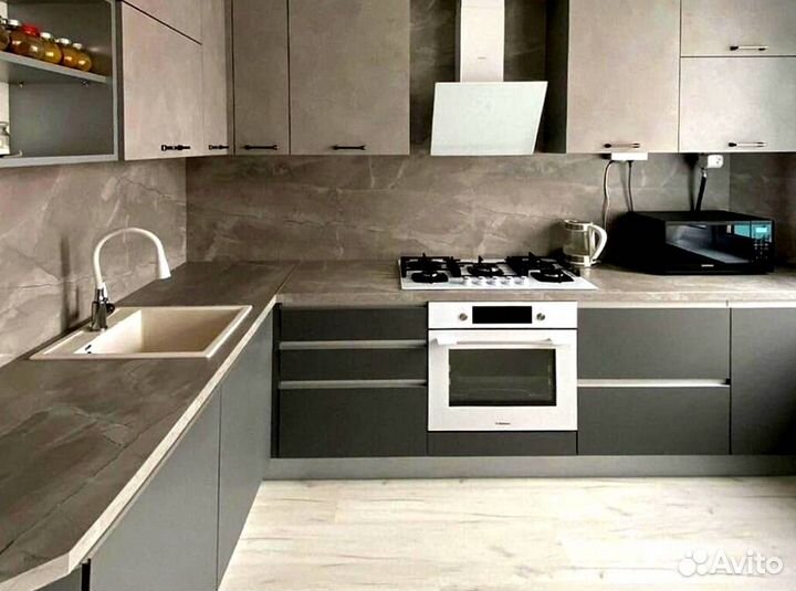Кухонный гарнитур 