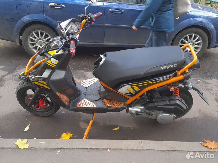 Скутер венто 150