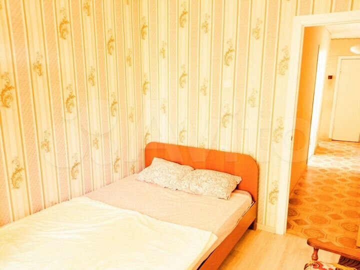 Комната 10 м² в 3-к., 1/9 эт.