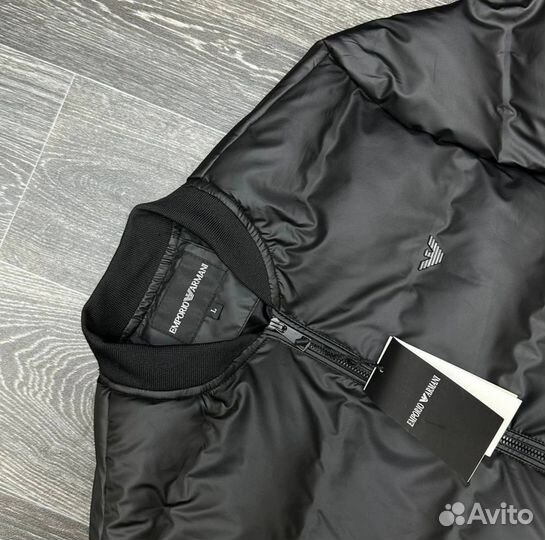 Куртка бомбер Armani современные