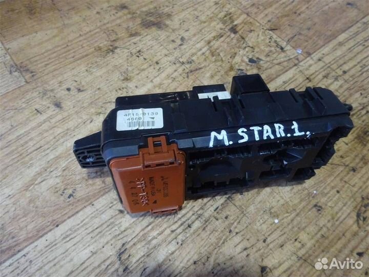 Блок реле и предохранителей Mitsubishi Space Star