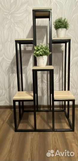 Полка для цветов напольная металлическая