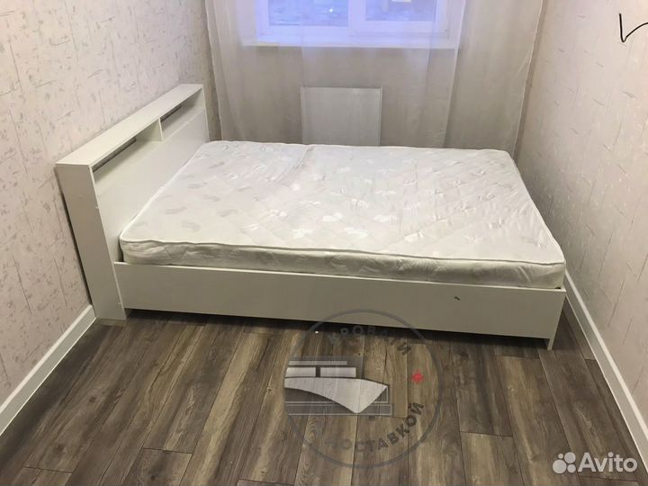 Кровать двуспальная