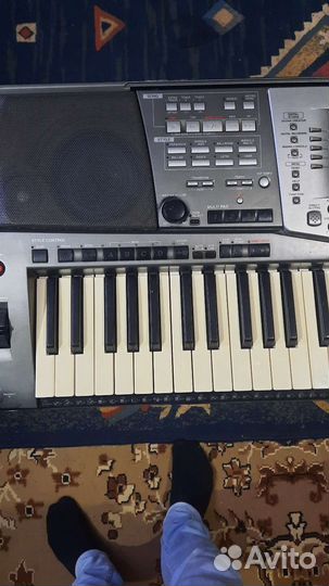 Синтезатор yamaha psr1000