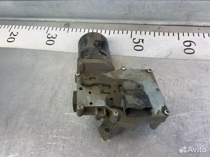 Мотор стеклоочистителя передний Peugeot 307 3A