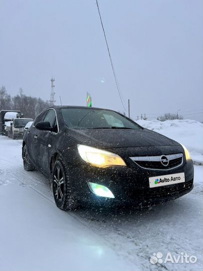 Opel Astra 1.6 МТ, 2012, 142 000 км