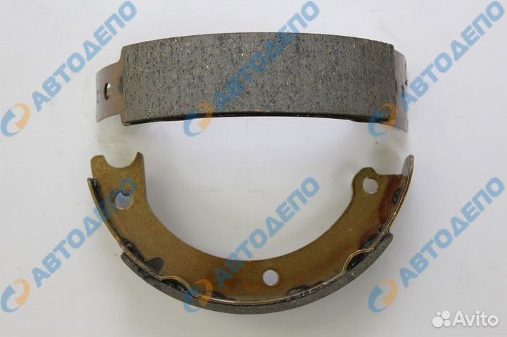 Тормозные колодки стояночного тормоза nissan atlas