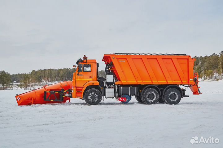 Комбинированная дорожная машина Камаз-6520