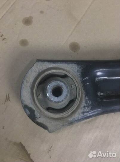 Рычаг передний правый Skoda Yeti caxa CAX caxf