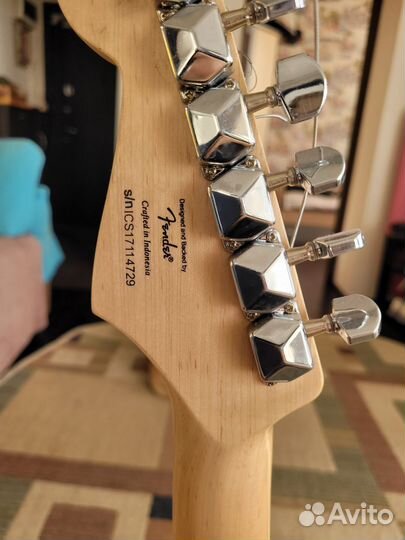 Электрогитара fender squier stratocaster
