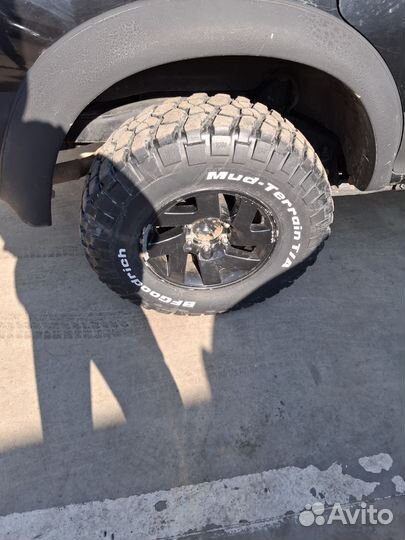 Bfgoodrich Mud-Terrain T/A 265/75 R16