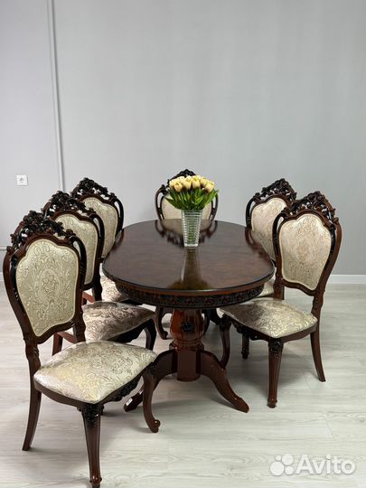 Стол и Стулья