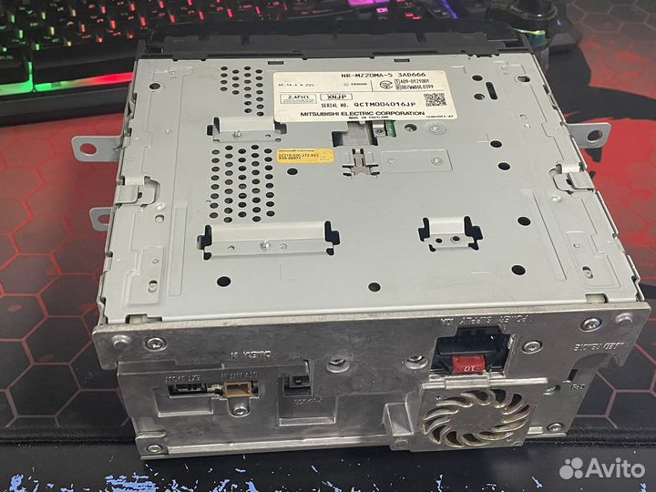 Магнитола mitsubishi