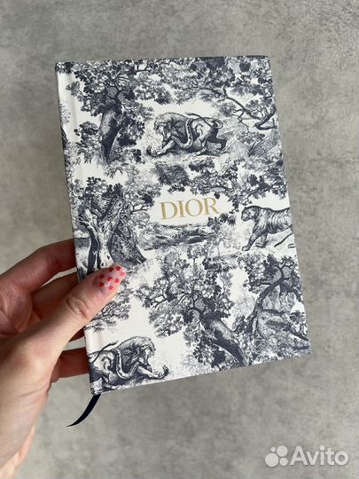 Блокноты ежедневники