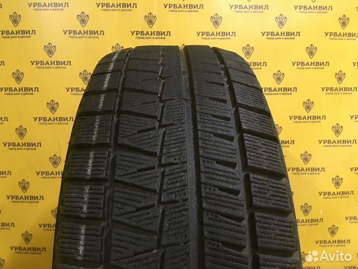 Bridgestone Blizzak Revo GZ 215/55 R16 93S