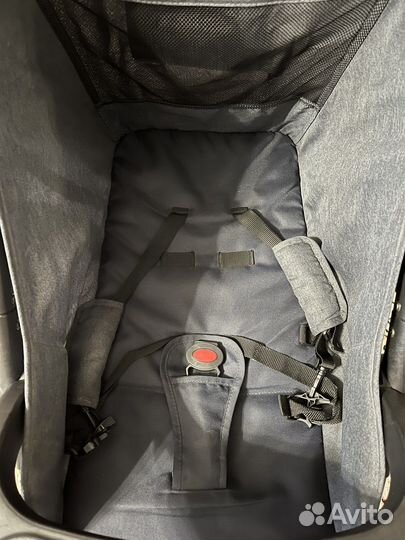 Прогулочная коляска Rich Family