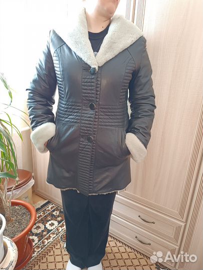 Дубленка женская натуральная 46-48 размер