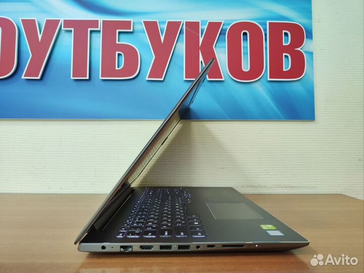 Игровой ноутбук Lenovo в идеале / IPS / 12gb