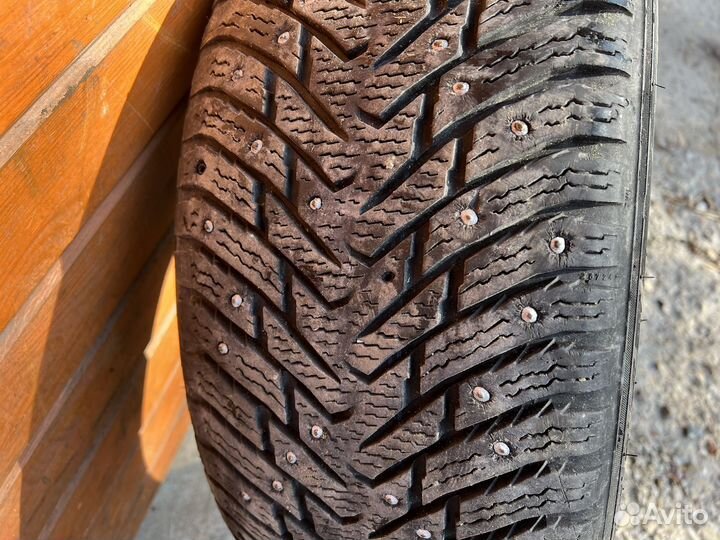 Nokian Tyres Hakkapeliitta 8 255/55 R17 101T