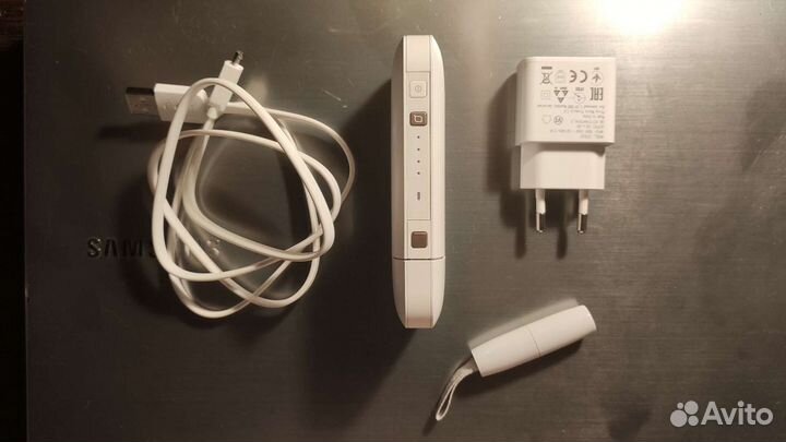 Зарядное устройство