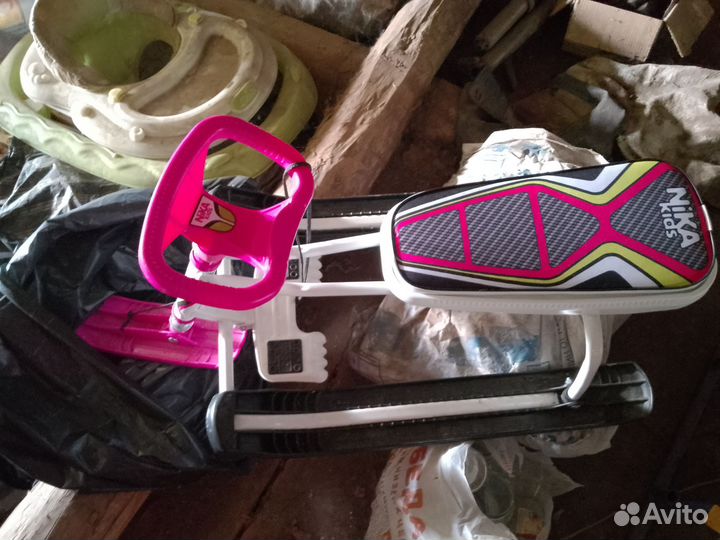 Детский снегокат, и детский велосипед