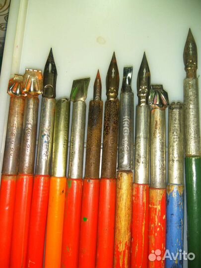 Ручки школьные, перо