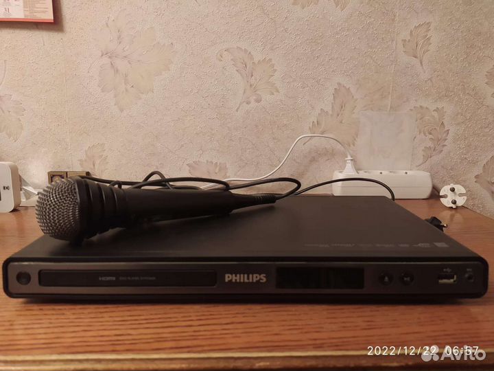 DVD плеер с микрофоном Philips