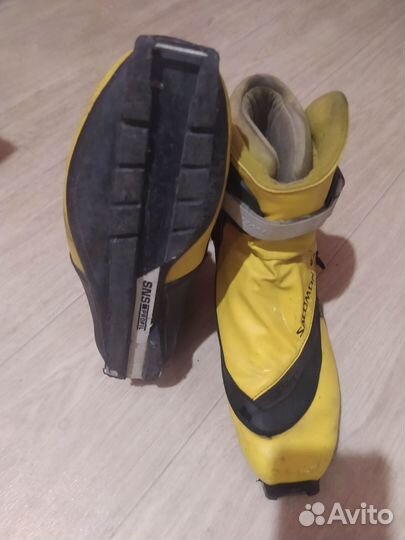 Лыжные ботинки salomon SNS