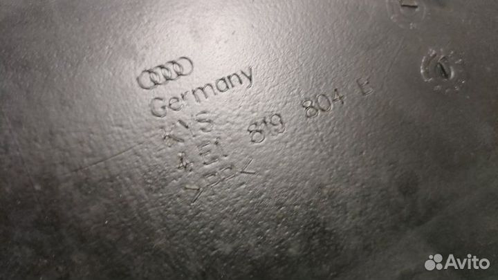 Воздуховод Audi A8 D3 6.0 BHT 2008