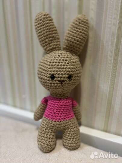 Заяц игрушка вязаная крючком