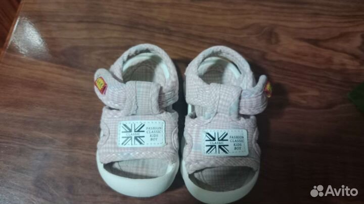 Сандалии для девочки