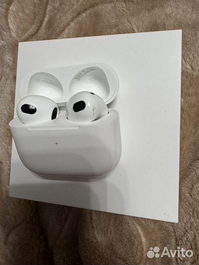 Беспроводные наушники apple airpods 3