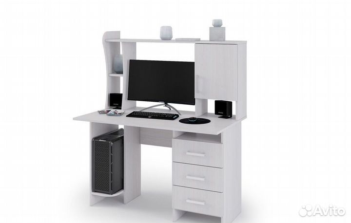 Стол компьютерный