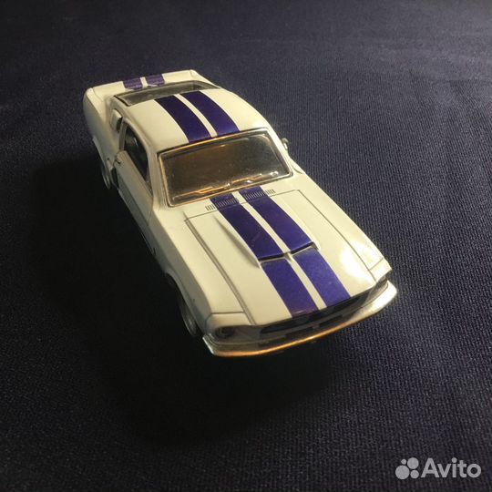 Модель 1/37 Ford Mustang, Shelby, Chevrolet Camaro