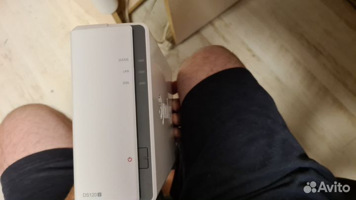 Сетевое хранилище Synology DS120j