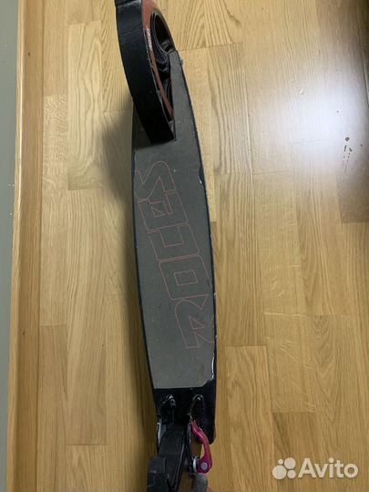 Самокат Roces 200