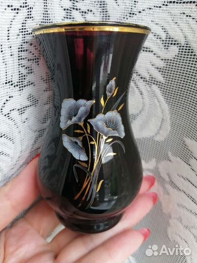 Большая хрустальная ваза для цветов