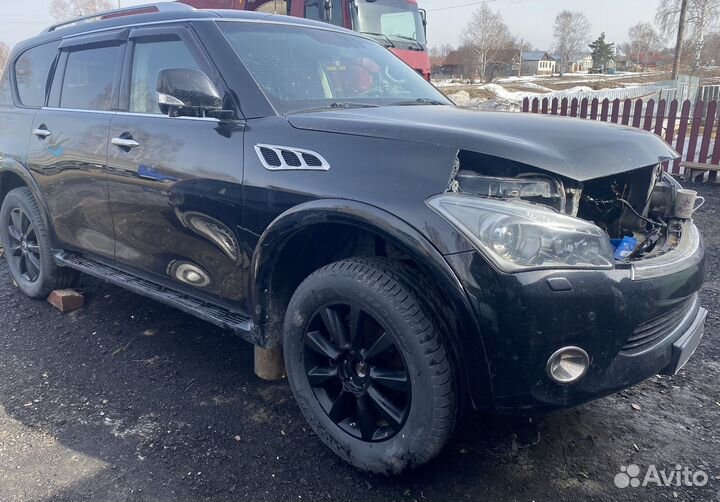 Infiniti QX56 5.6 AT, 2012, битый, 351 000 км