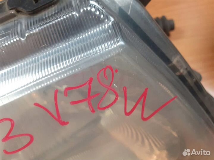 Фара правая mitsubishi pajero V78W