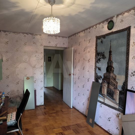 3-к. квартира, 62 м², 3/9 эт.