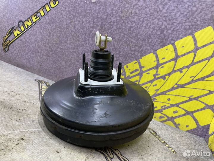 Усилитель тормозов Вакуумник 1.8 Фокус 2