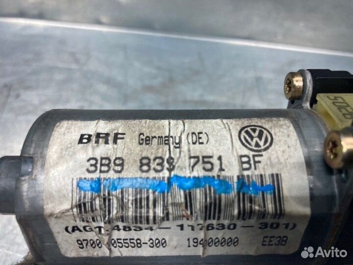 Моторчик стеклоподъемника Volkswagen Passat B5